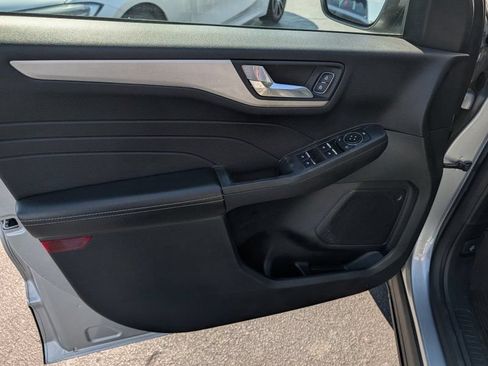 Used 2021 Ford Escape SEL AWD/4WD image 11