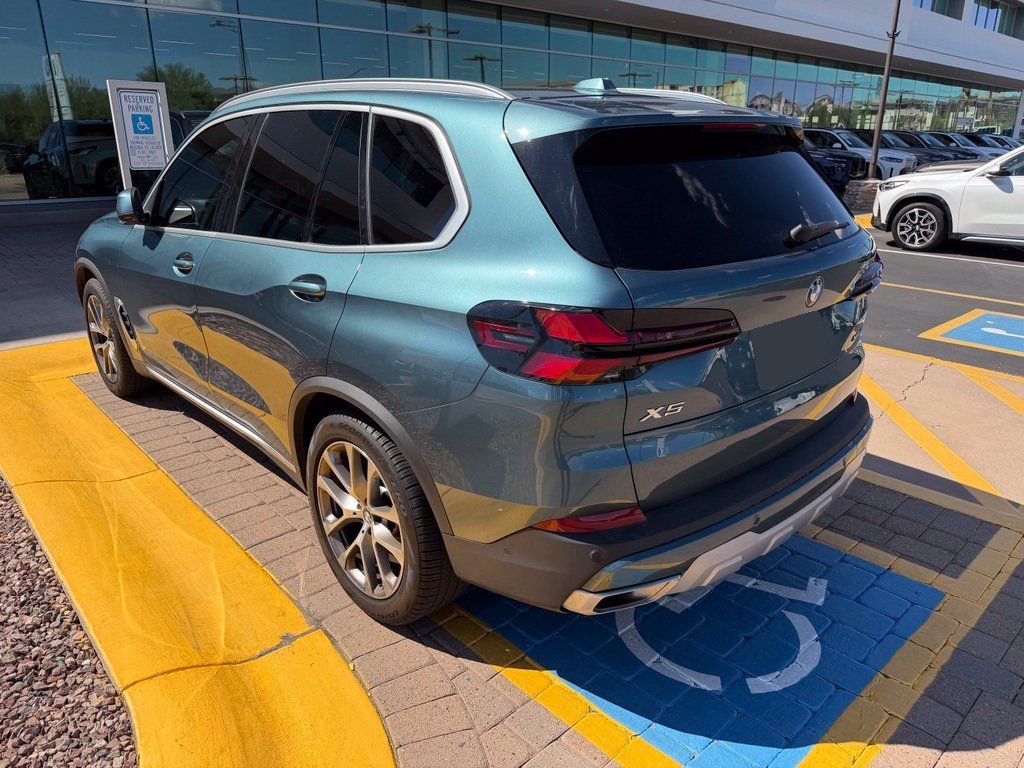 Certified 2024 BMW X5 xDrive40i w/ Executive Package AWD/4WD image 6