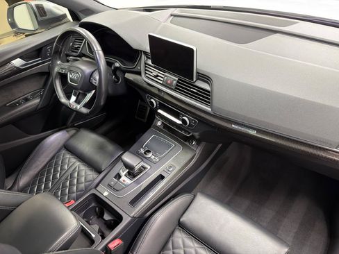 Used 2018 Audi SQ5 Prestige AWD/4WD image 26