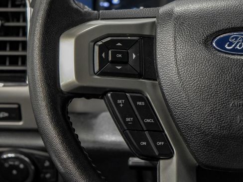 Used 2019 Ford F350 Lariat w/ Lariat Value Package AWD/4WD image 16
