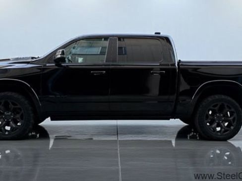Used 2020 RAM 1500 Limited w/ Black Appearance Package image 7
