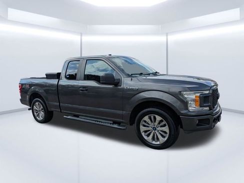 Used 2018 Ford F150 XL w/ Equipment Group 101A Mid RWD image 2
