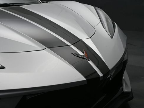 Used 2020 Chevrolet Corvette Stingray Convertible w/ 1LT RWD image 6