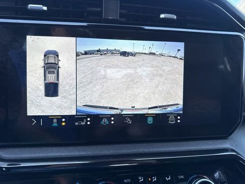 Used 2023 GMC Sierra 1500 AT4 w/ AT4 Premium Package image 21