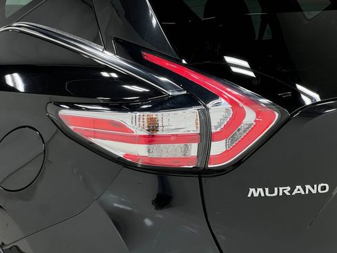 Used 2018 Nissan Murano SV w/ Premium Package AWD/4WD image 34