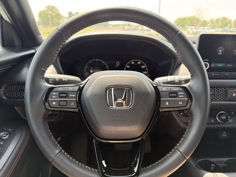 Certified 2025 Honda HR-V Sport image 25