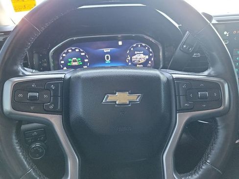 Used 2022 Chevrolet Silverado 1500 LT image 17