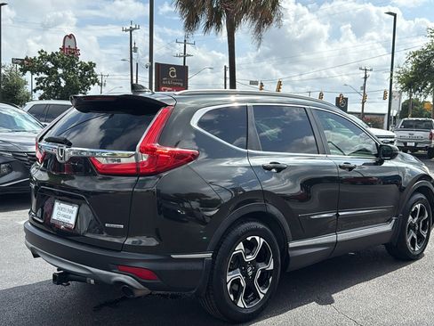 Used 2017 Honda CR-V Touring image 8