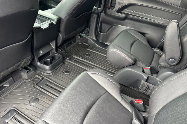 Certified 2026 Toyota Sienna XSE AWD/4WD image 16