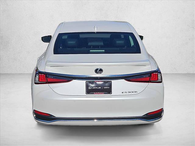 Used 2024 Lexus ES 300h w/ Accessory Package (Z2) FWD image 7