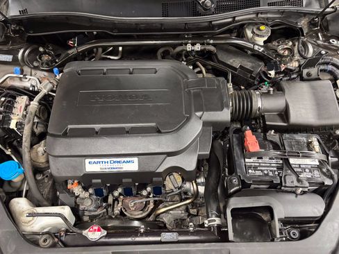 Used 2014 Honda Crosstour EX-L image 11