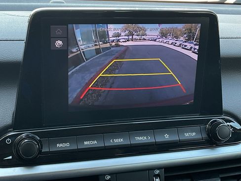 Used 2024 Kia Forte LXS image 29