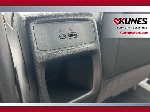 New 2026 Buick Envista Sport Touring w/ Studio Series image 39