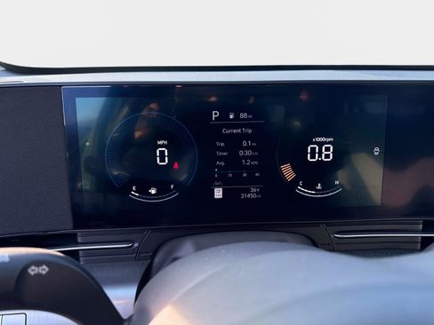 Used 2024 Hyundai Kona SEL image 28