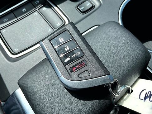Used 2023 Acura MDX A-Spec AWD/4WD image 15