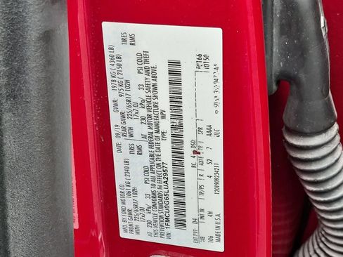 Used 2020 Ford Escape SE FWD image 23