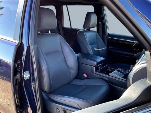Used 2023 Lexus GX 460 Premium image 7