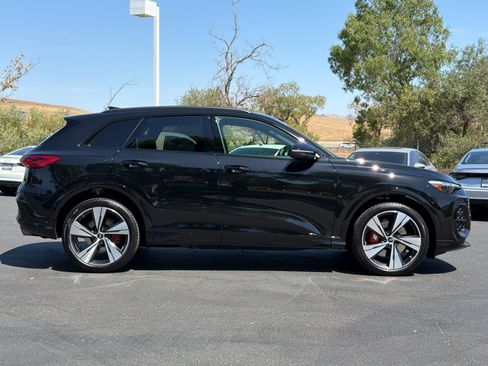 New 2026 Audi SQ5 Premium Plus AWD/4WD image 7