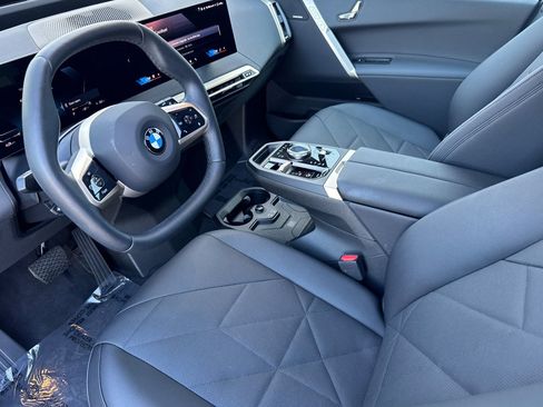 Used 2026 BMW iX xDrive45 AWD/4WD image 11