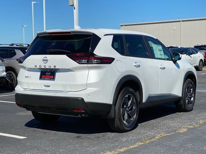 New 2026 Nissan Rogue SV