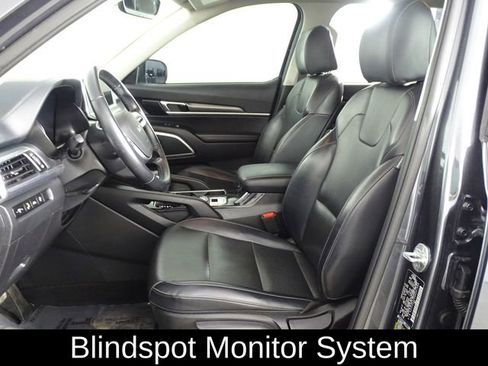 Used 2022 Kia Telluride LX image 8