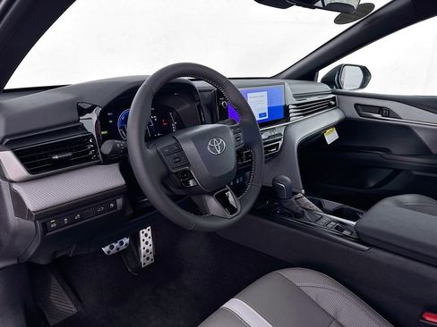 New 2026 Toyota Camry SE image 11