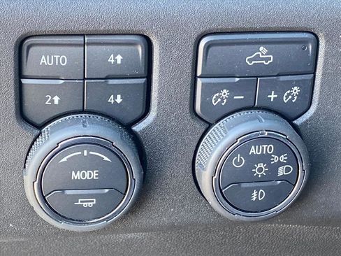 Used 2024 Chevrolet Silverado 1500 RST image 16