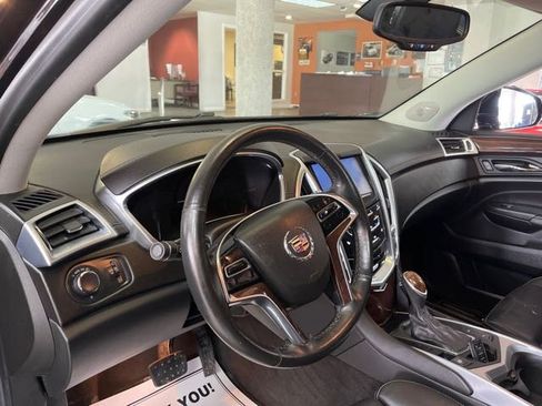 Used 2014 Cadillac SRX Luxury image 12