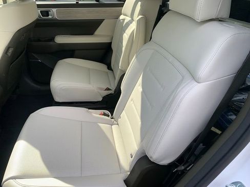 Certified 2025 Hyundai Santa Fe Calligraphy AWD/4WD image 19