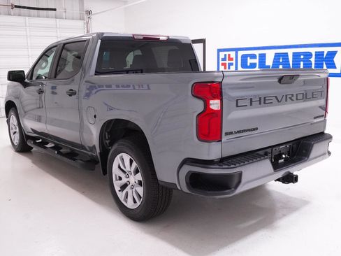 Used 2022 Chevrolet Silverado 1500 Custom w/ LPO, Dark Essentials Package RWD image 7