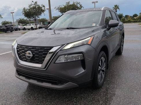 Used 2022 Nissan Rogue SV w/ SV Premium Package FWD image 8