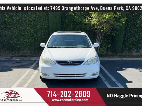 Used 2003 Toyota Camry XLE image 3