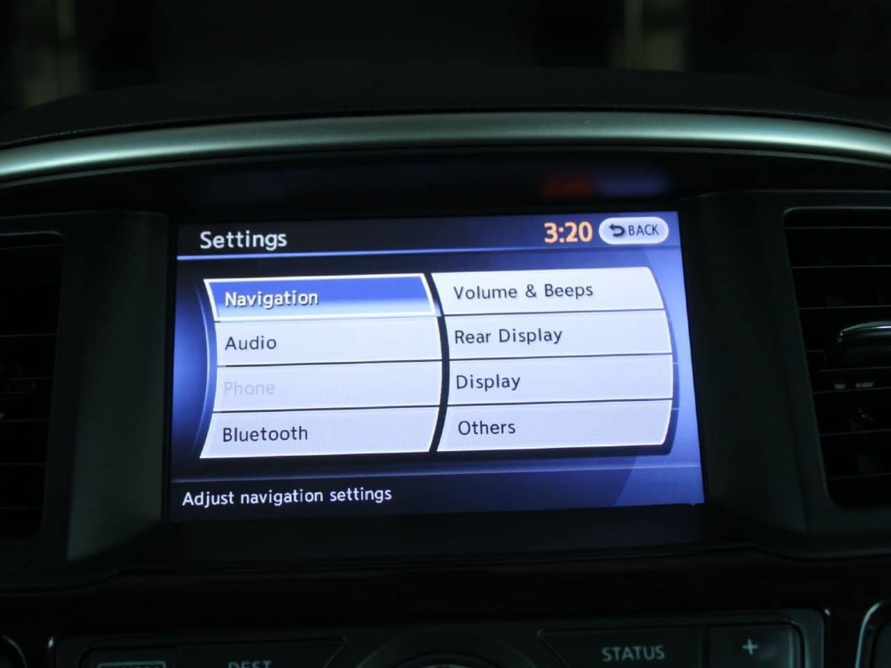 Used 2014 Nissan Pathfinder Platinum w/ Platinum Premium Package AWD/4WD image 29