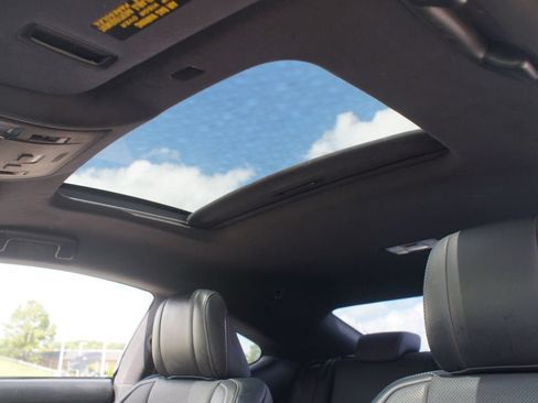 Used 2019 Lexus RC 300 RWD image 6