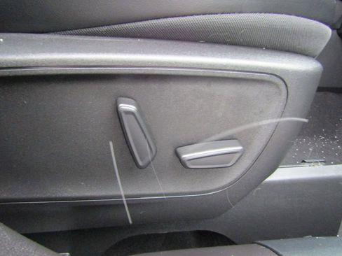 Used 2023 Ford Escape ST-Line Select w/ Tech Pack #2 AWD/4WD image 39