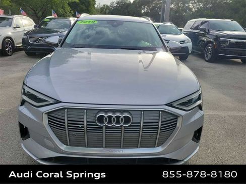 Used 2019 Audi e-tron Premium Plus image 14