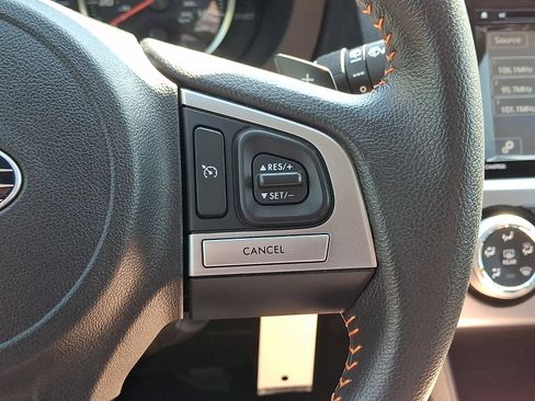 Used 2017 Subaru Crosstrek 2.0i Premium image 21