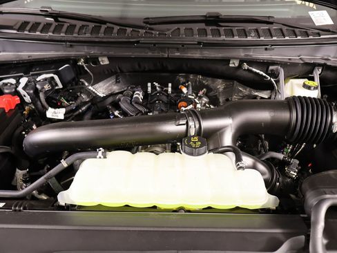 New 2026 Lincoln Navigator L Reserve AWD/4WD image 22