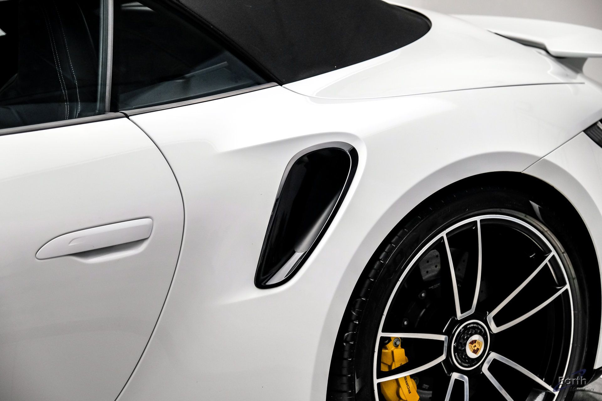 Used 2024 Porsche 911 Turbo S AWD/4WD image 40