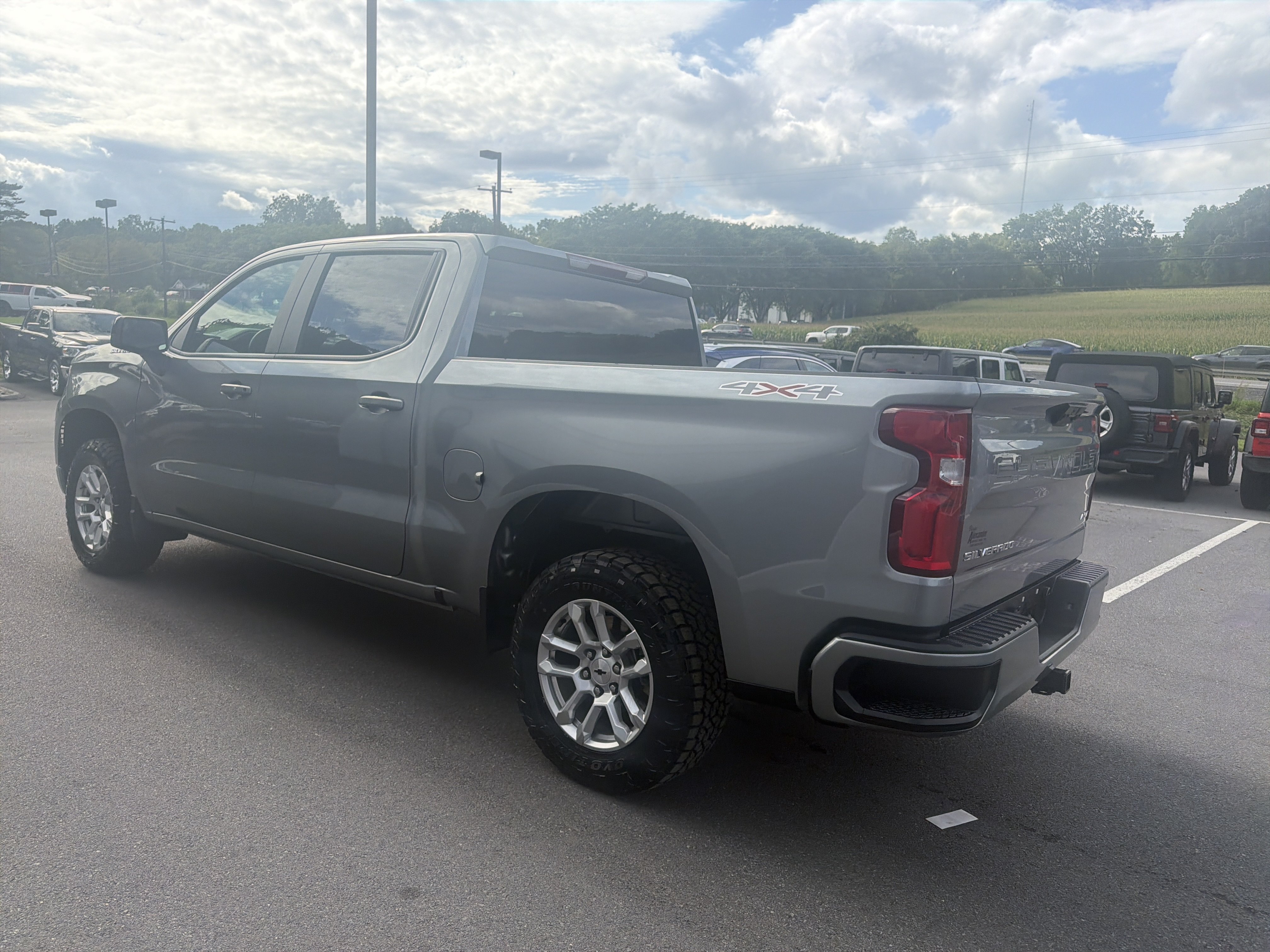 Used 2026 Chevrolet Silverado 1500 RST AWD/4WD image 6