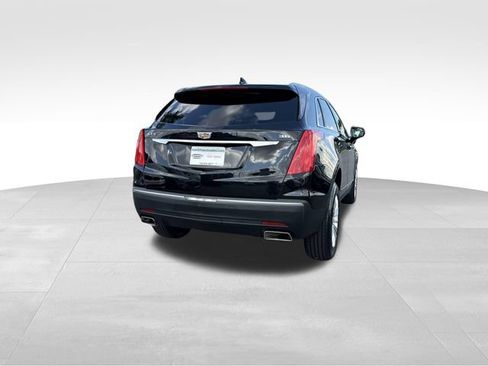 Used 2017 Cadillac XT5 FWD image 5