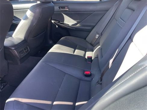Used 2020 Lexus IS 300 image 5