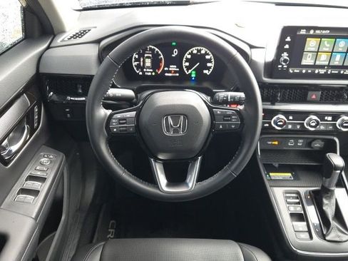 Used 2025 Honda CR-V EX-L image 2