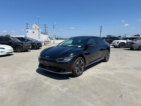 Used 2024 Kia EV6 Wind w/ Wind Technology Package RWD image 1
