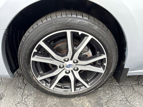 Used 2019 Subaru Impreza 2.0i Limited image 19