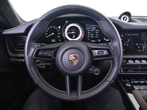 Used 2022 Porsche 911 GT3 image 32