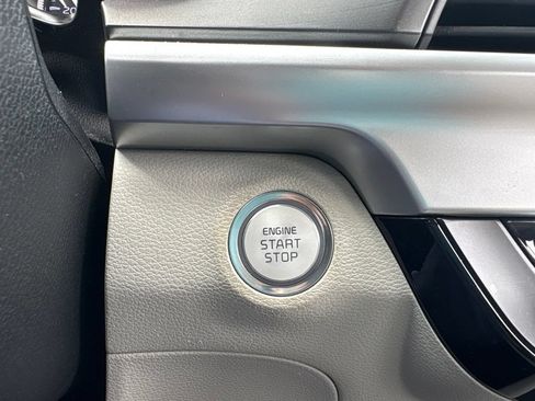 Used 2021 Kia Telluride S FWD image 25