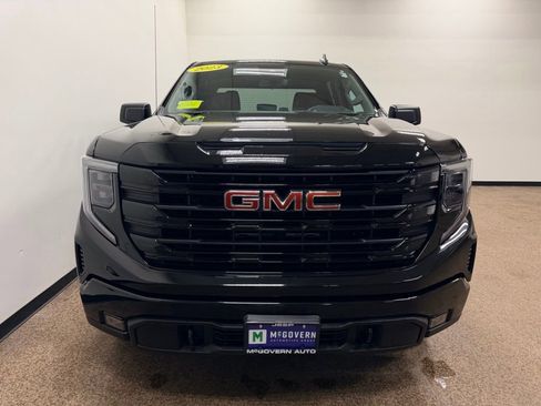Used 2023 GMC Sierra 1500 Elevation AWD/4WD image 9