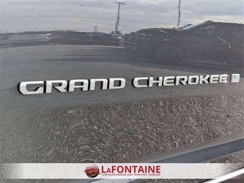 New 2025 Jeep Grand Cherokee Laredo X image 10