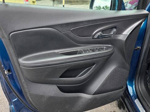 Used 2019 Buick Encore Preferred FWD image 27